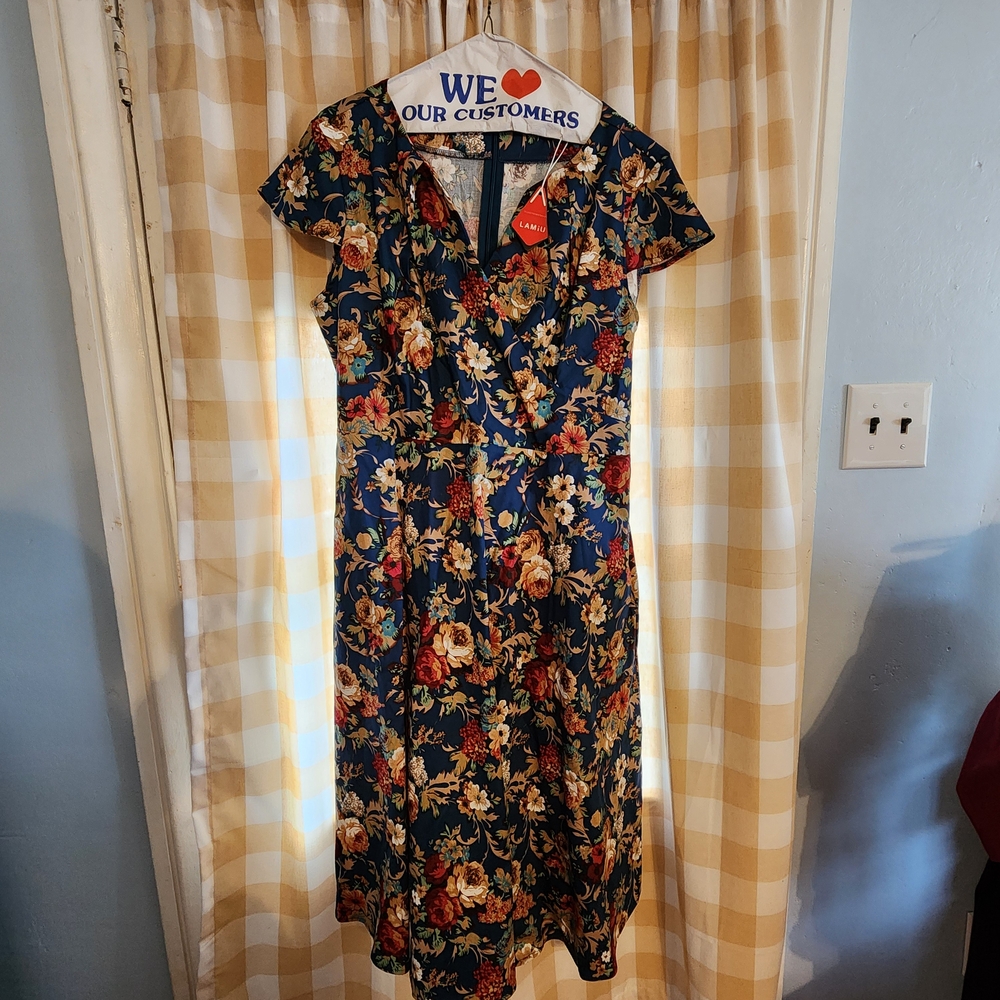 Floral V-Neck Cap Sleeve Dress